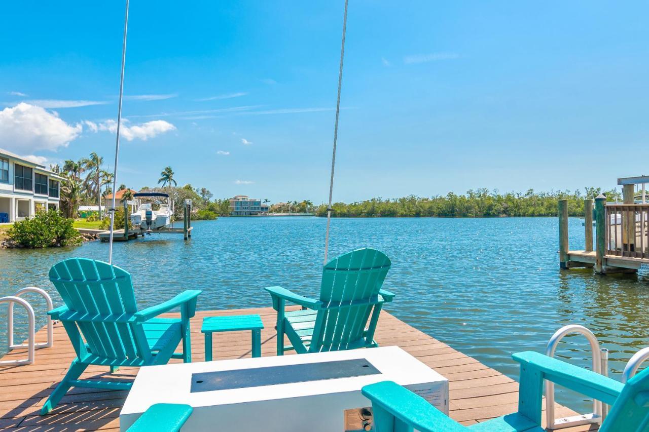 Latitude 26 Waterfront Boutique Resort - Bonita Springs Exterior photo